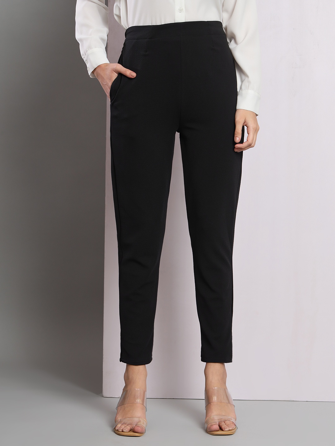 

Q-rious Women Cotton Cigarette Trousers, Black