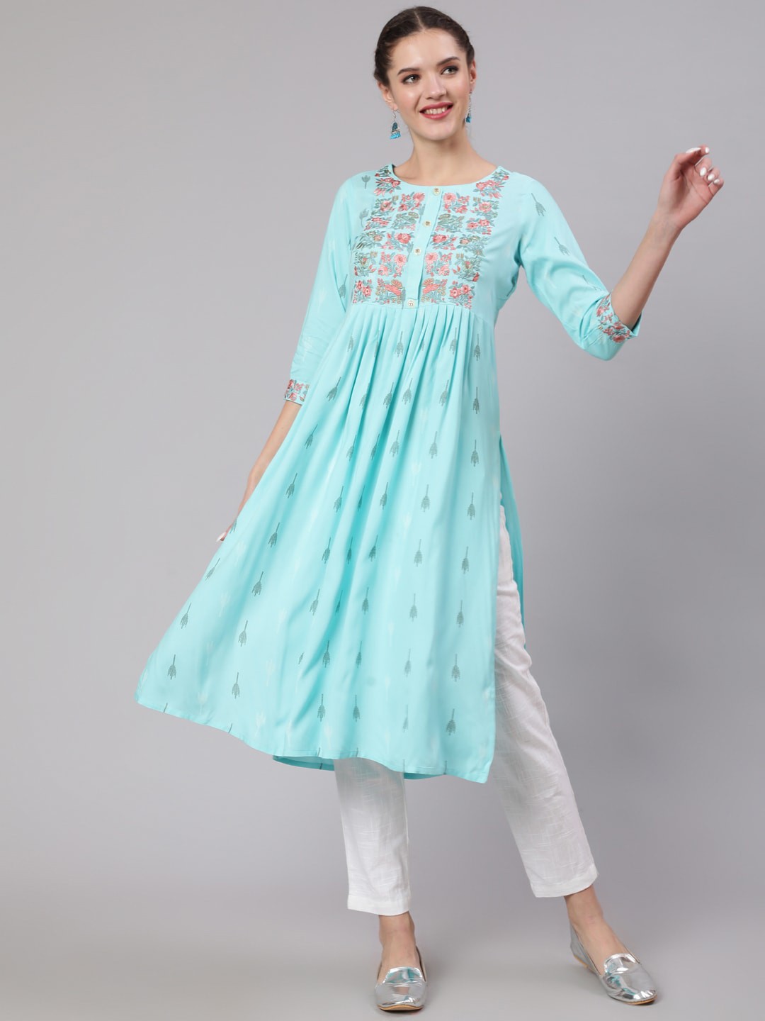 

KALINI Women Floral Printed Thread Work Anarkali Kurta, Blue