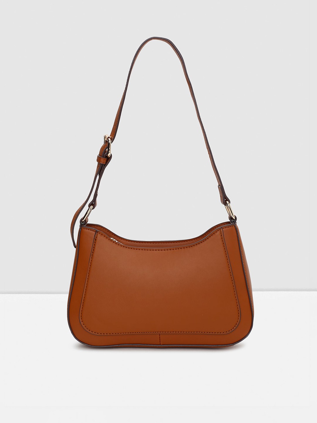 

max PU Structured Sling Bag, Tan