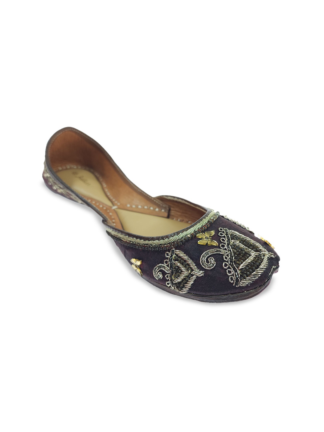 

Fulkari Women Embellished Ethnic Mojaris Flats, Maroon