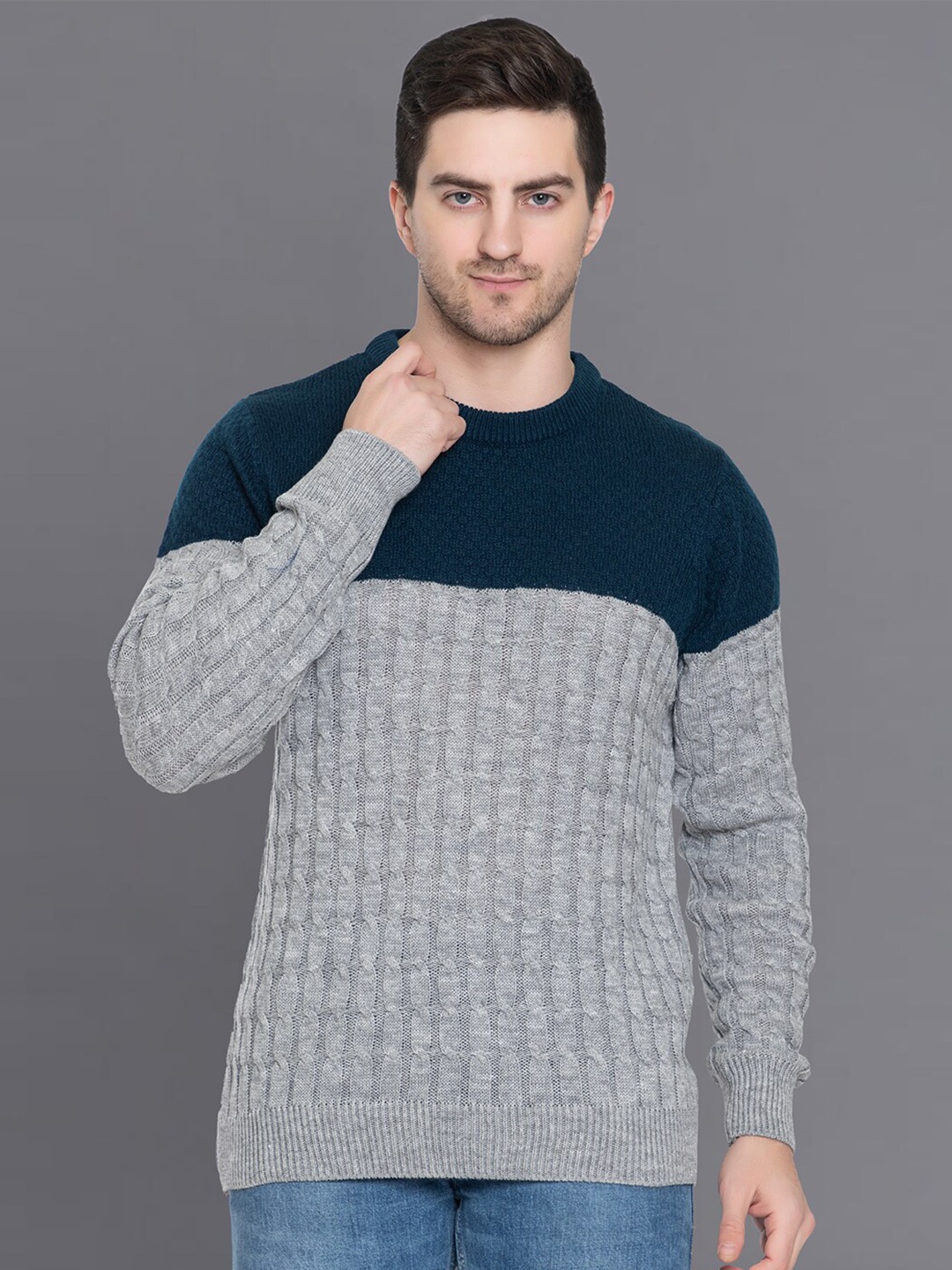 

Club York Men Colourblocked Acrylic Pullover, Teal