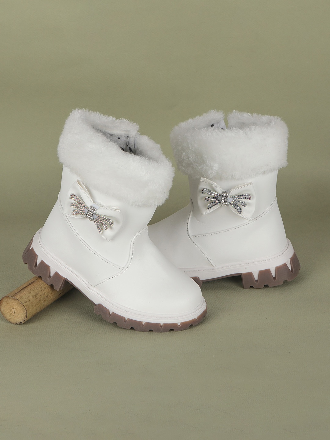

FEETWELL SHOES Girls Embellished Faux Fur Trim Mid-Top Winter Boots, White