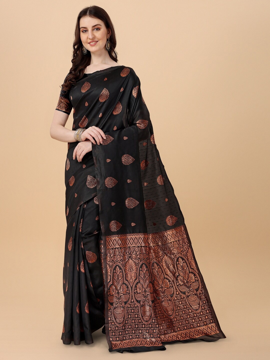 

BESUCHER Woven Design Zari Silk Blend Kanjeevaram Saree, Black