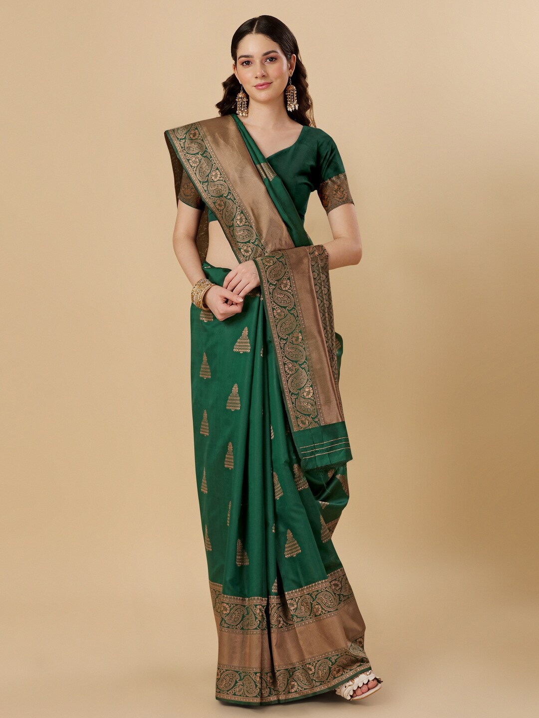 

BESUCHER Woven Design Zari Silk Blend Kanjeevaram Saree, Green