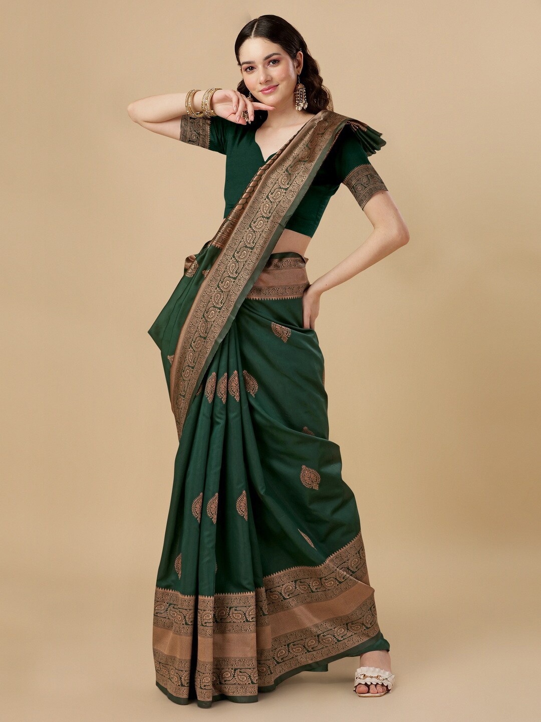 

BESUCHER Ethnic Motifs Zari Silk Blend Kanjeevaram Saree, Green