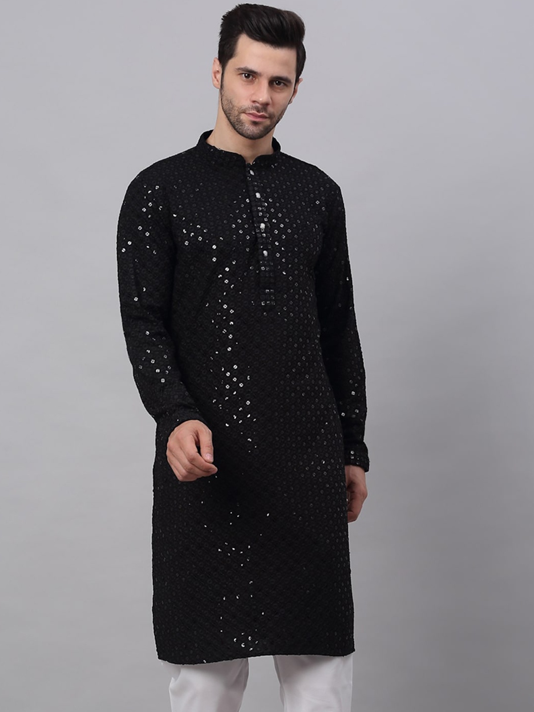

Jompers Men Geometric Embroidered Pure Cotton Kurta, Black