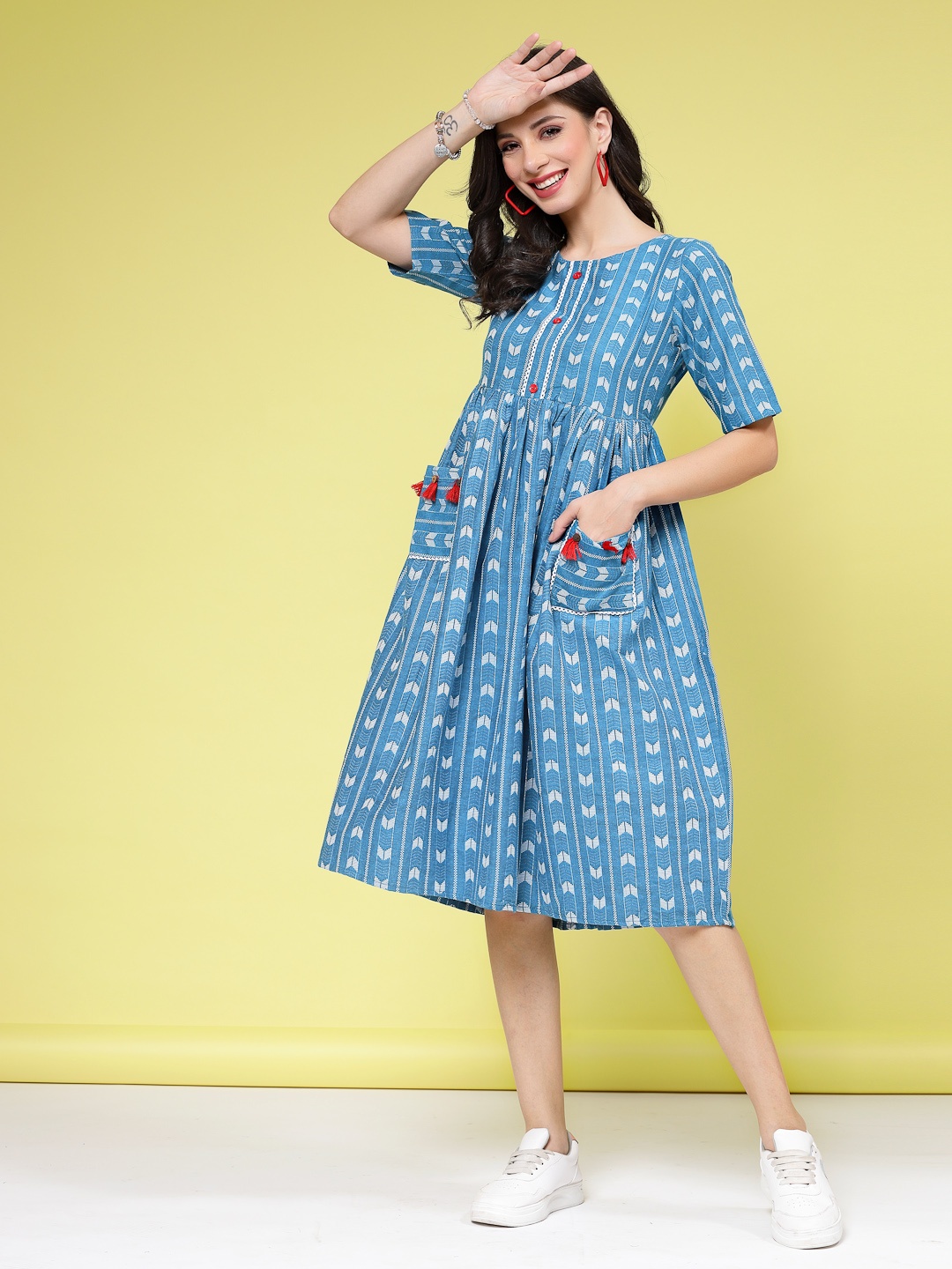 

Stylum Women Printed Midi Ethnic Dress, Teal