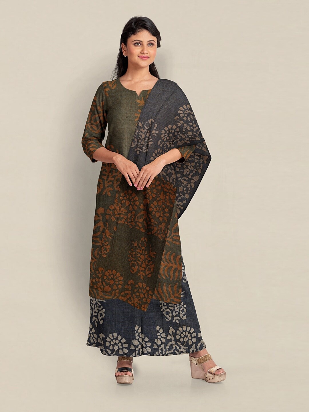 

Pothys Printed Unstitched Dress Material, Green