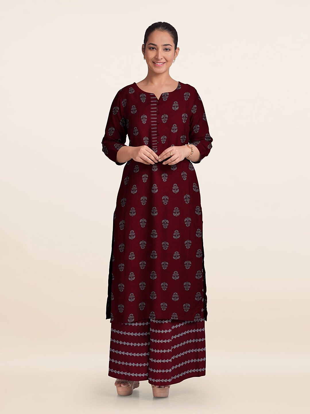 

Pothys Printed Unstitched Dress Material, Maroon