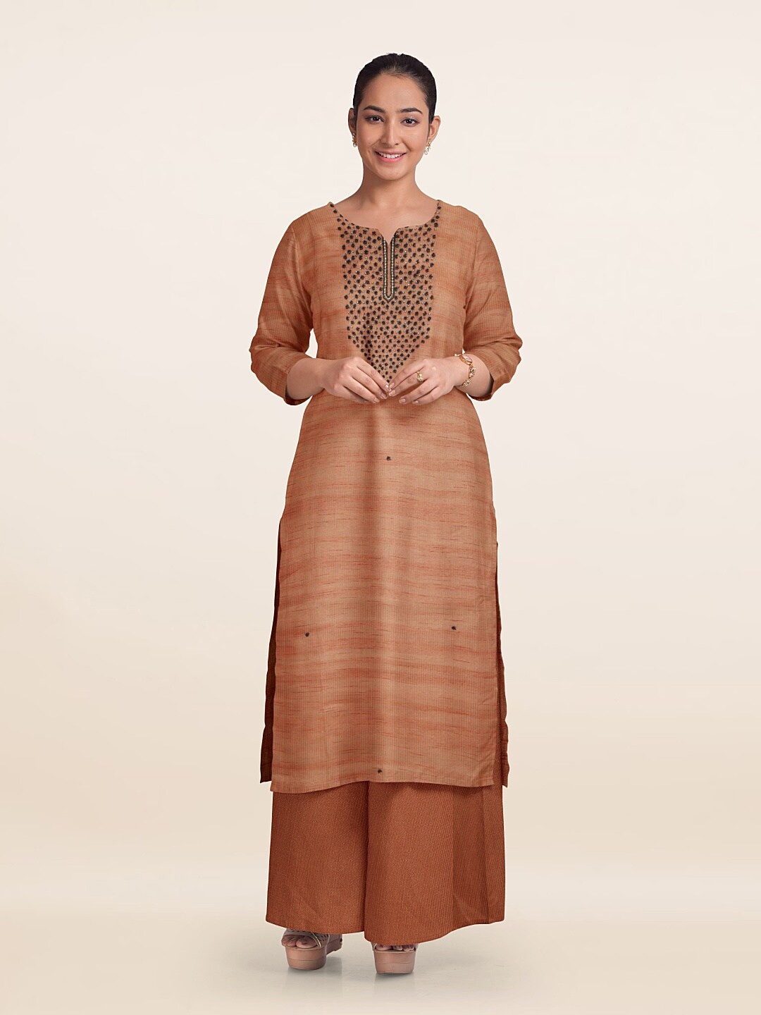 

Pothys Printed Unstitched Dress Material, Peach