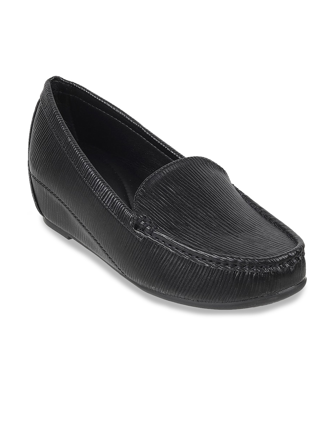 

Mochi Women Synthetic Loafers, Black