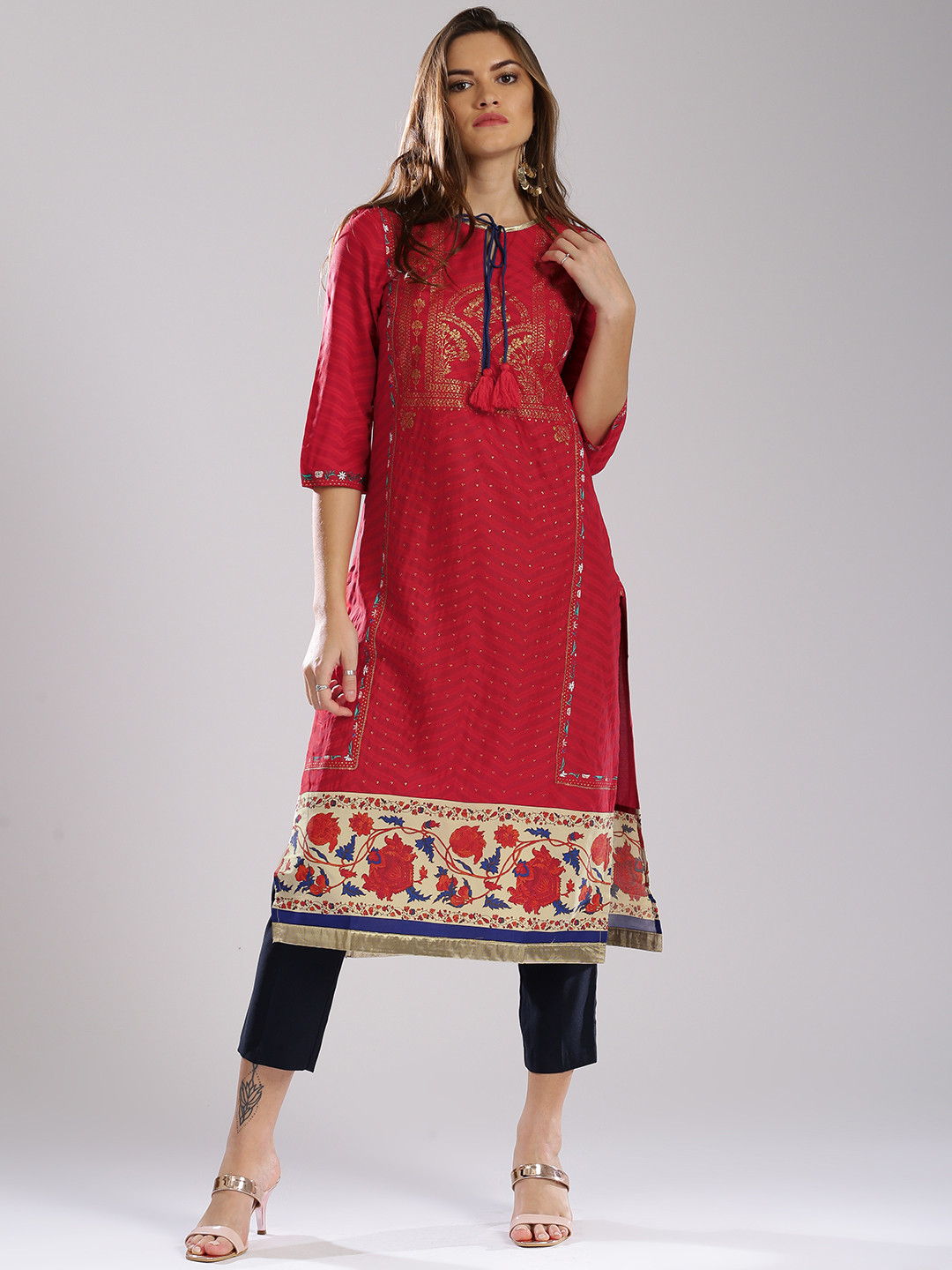 

W Women Red Printed Straight Kurta