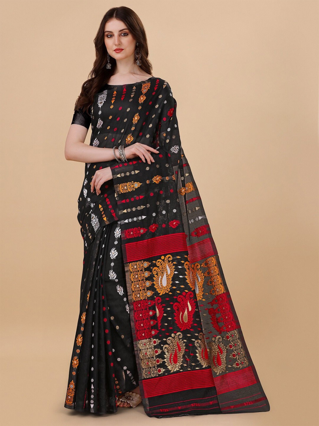 

ZIKARAA Woven Design Pure Cotton Jamdani Saree, Black
