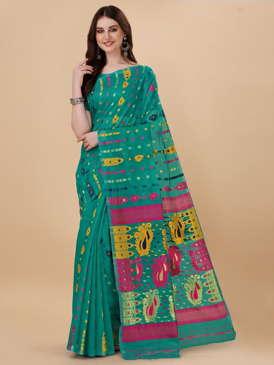 

ZIKARAA Woven Design Pure Cotton Jamdani Saree, Green