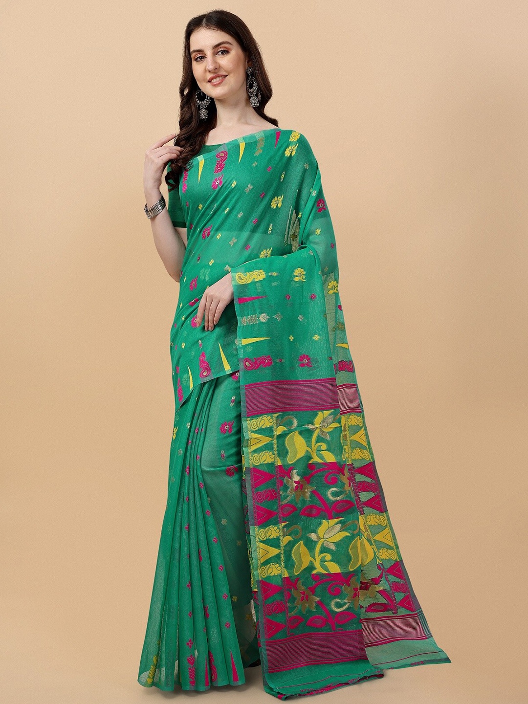 

ZIKARAA Woven Design Pure Cotton Jamdani Saree, Green