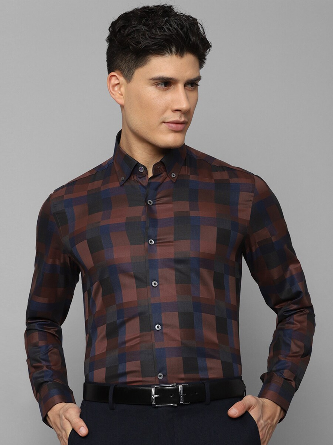 

Luxure by Louis Philippe Men Slim Fit Checked Formal Cotton Shirt, Brown