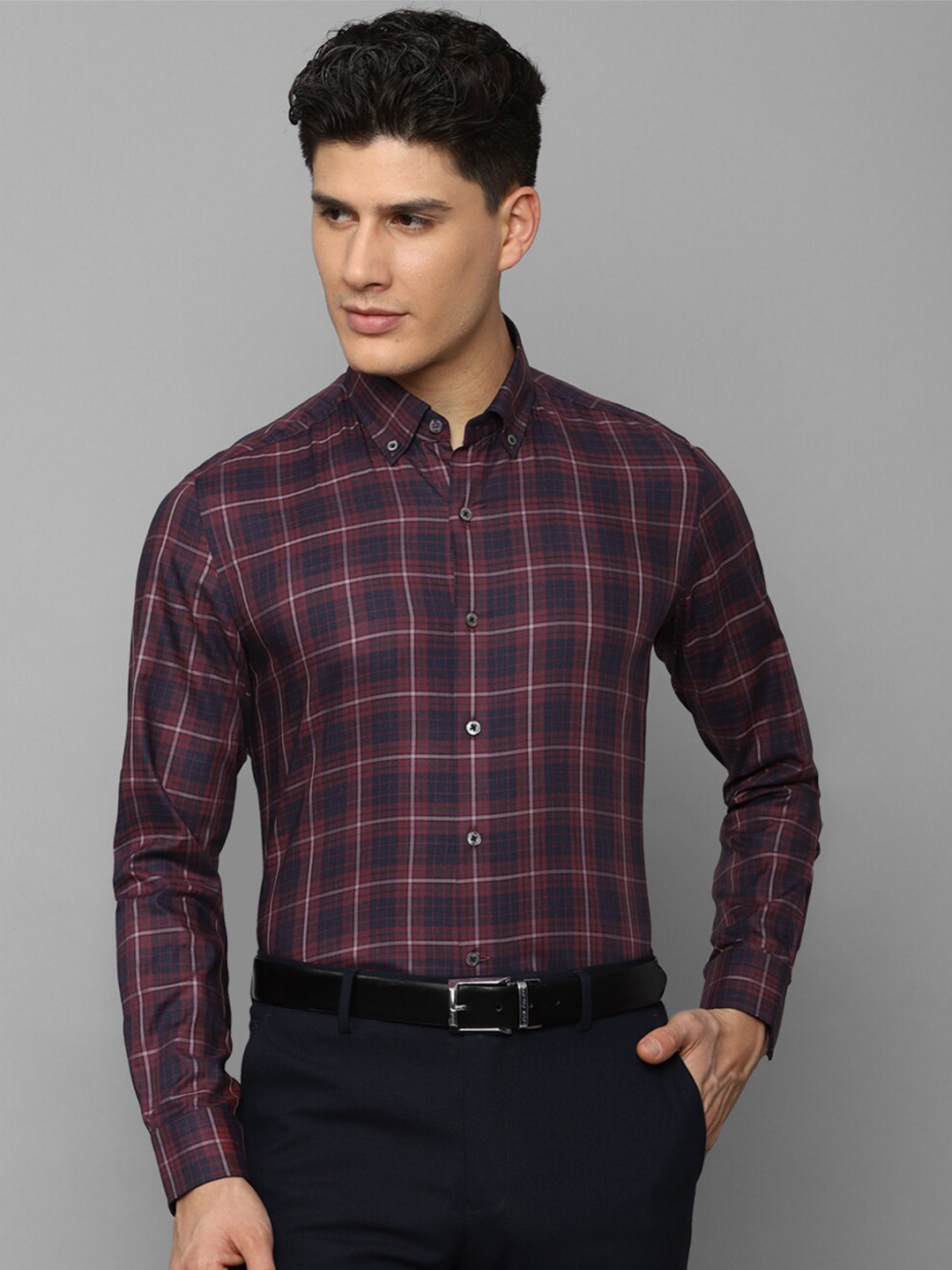 

Luxure by Louis Philippe Men Slim Fit Tartan Checked Formal Cotton Shirt, Purple