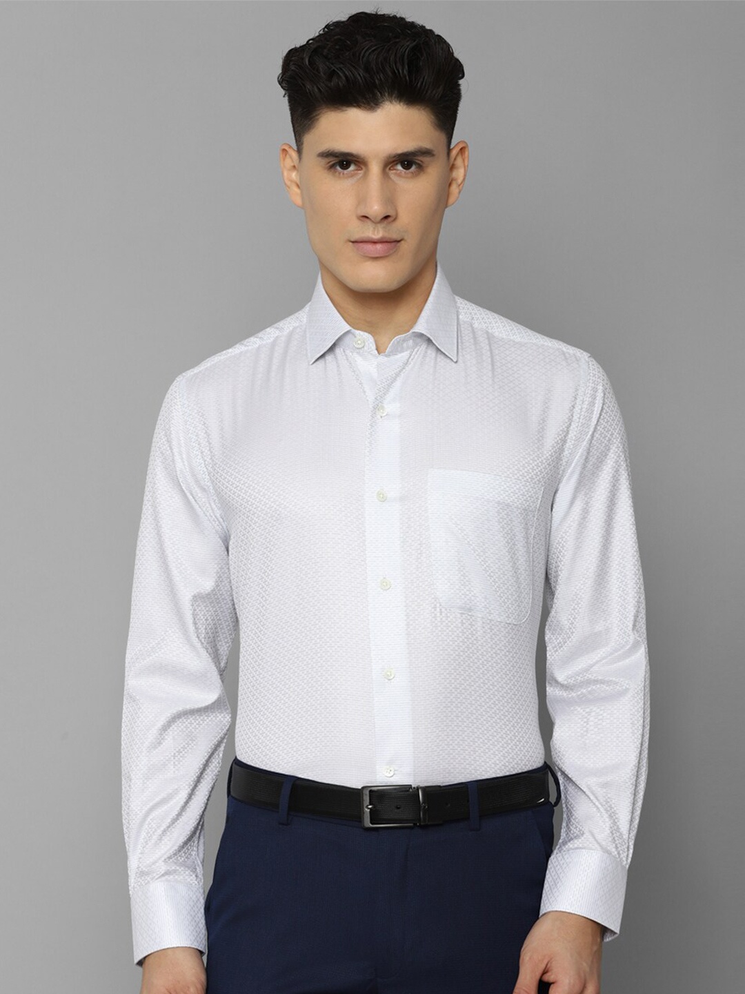 

Luxure by Louis Philippe Men Cotton Slim Fit Printed Formal Shirt, Blue