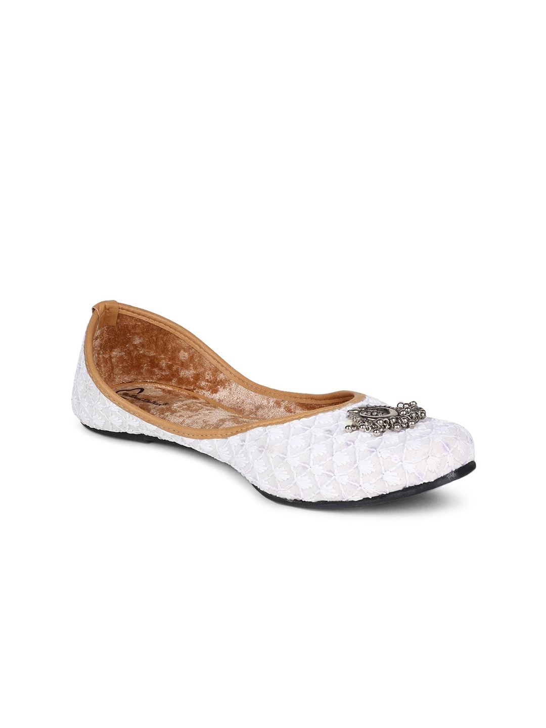 

The Desi Dulhan Women Embellished Ethnic Mojaris Flats, White
