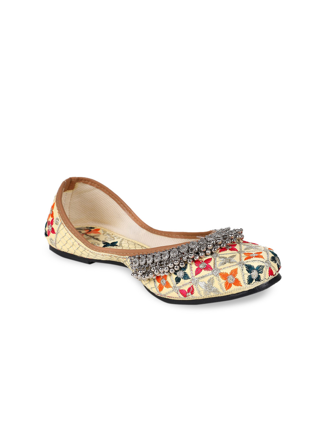 

The Desi Dulhan Women Embellished Ethnic Mojaris Flats, Yellow