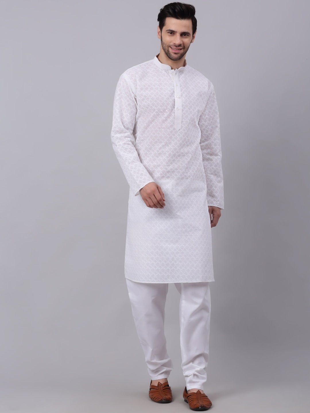 

KRAFT INDIA Men Chikankari Cotton Kurta, White