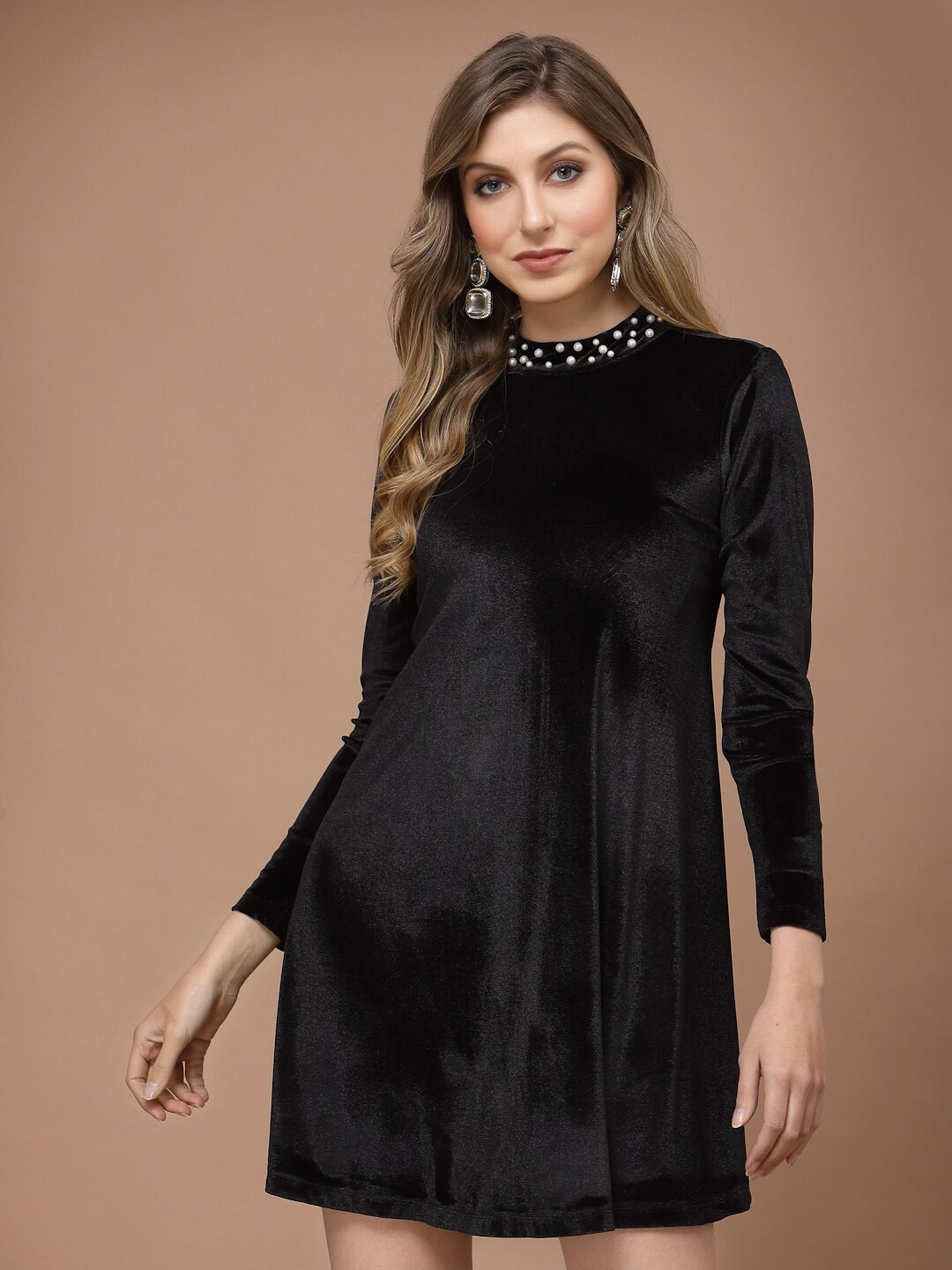 

KASSUALLY Velvet A-Line Dress, Black