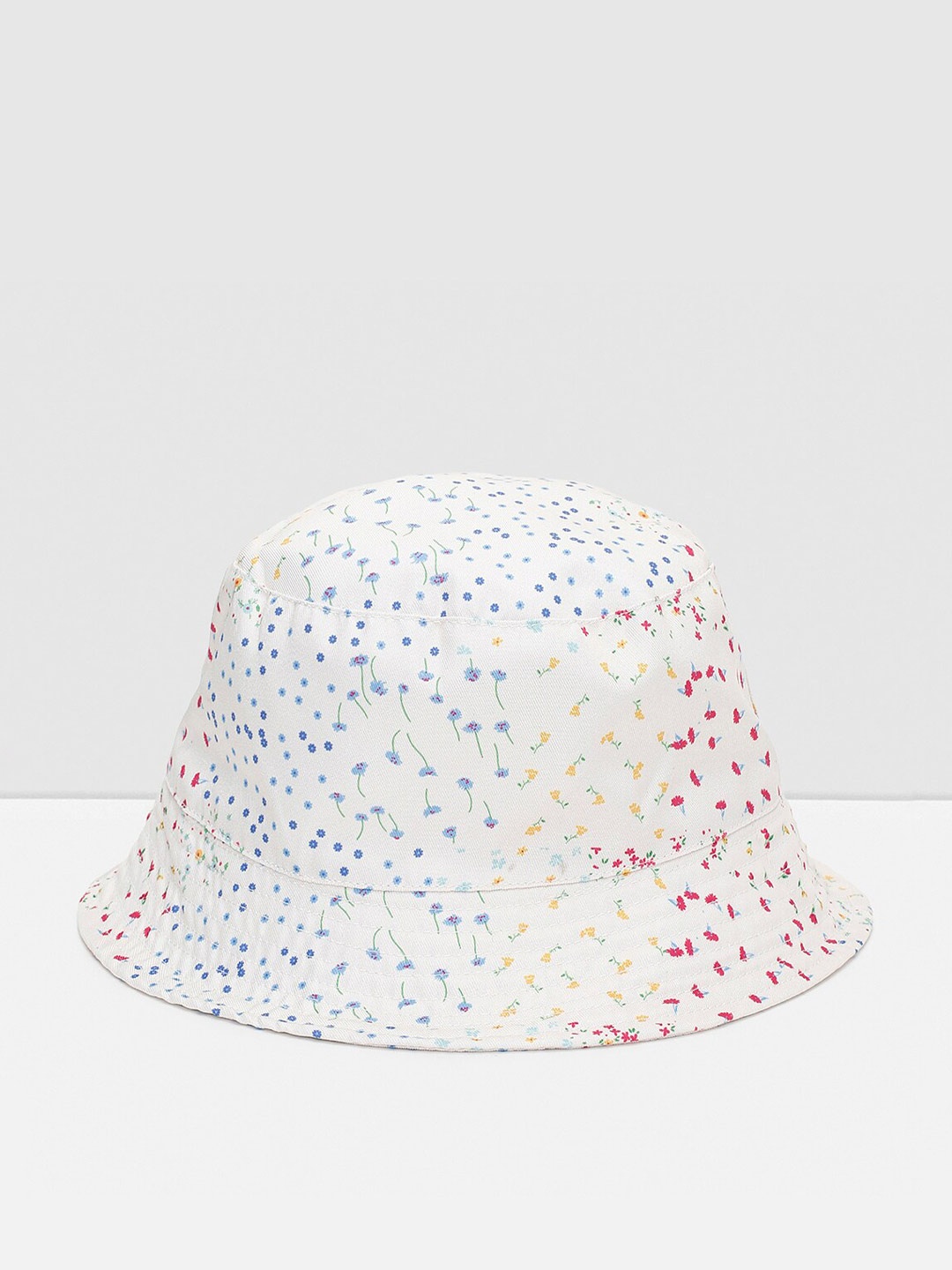 

max Women Floral Printed Bucket Cap, Beige