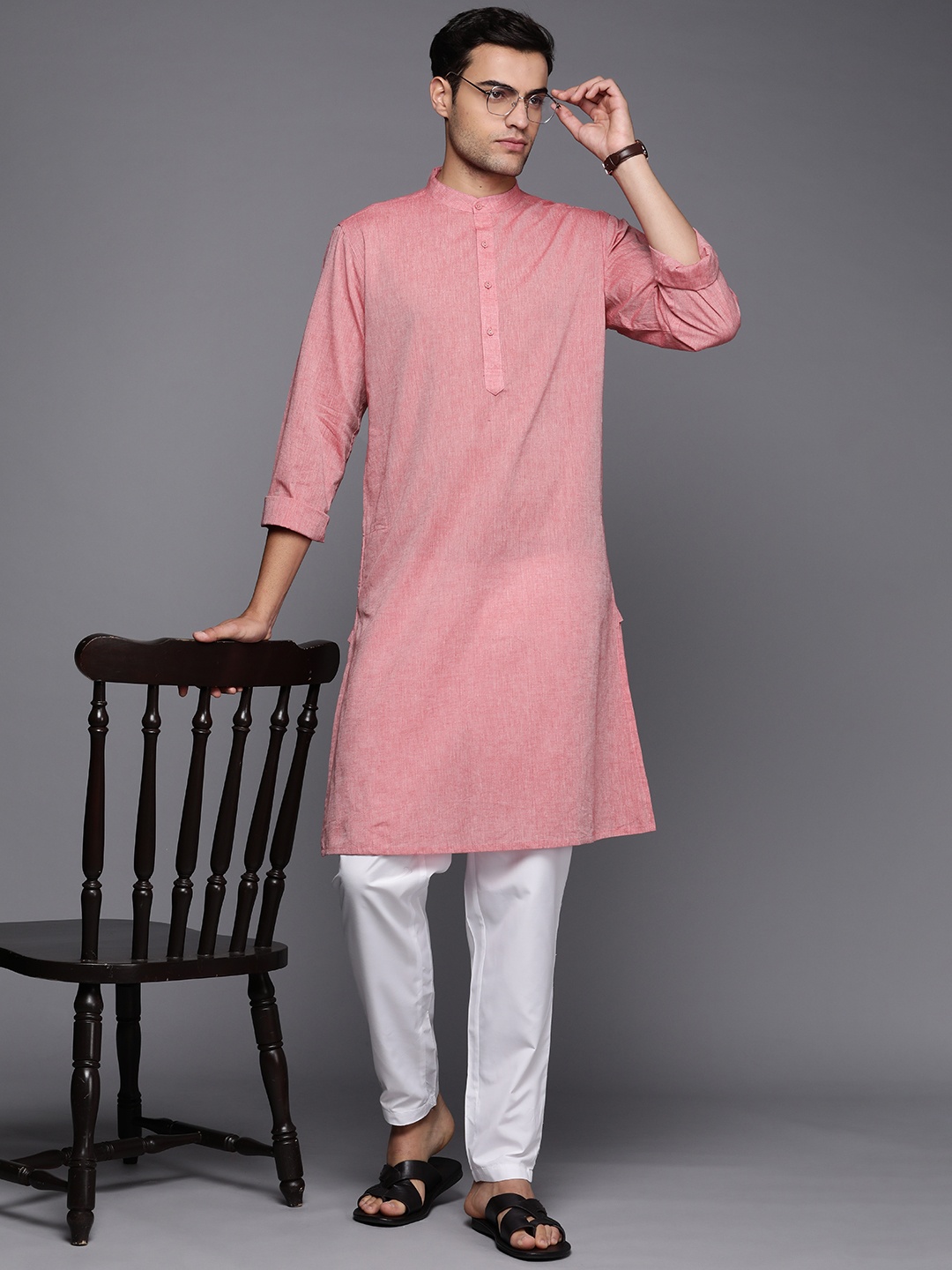 

Fabindia Slim Fit Woven Pure Cotton Kurta, Pink
