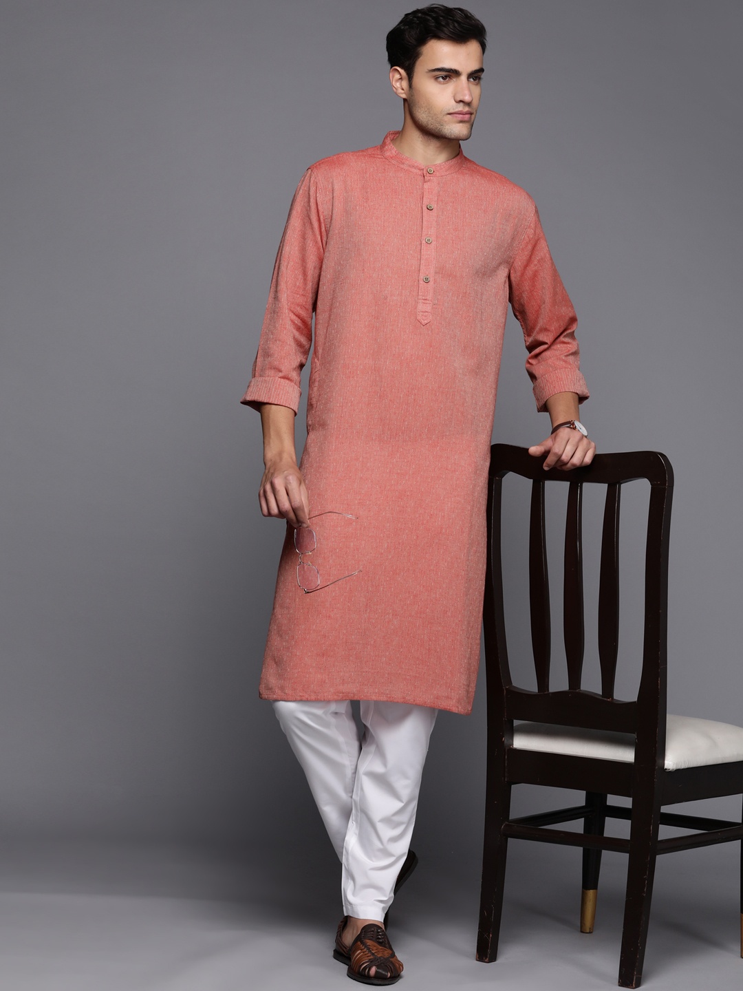 

Fabindia Cotton Dobby Weave Comfort Fit Kurta, Rust