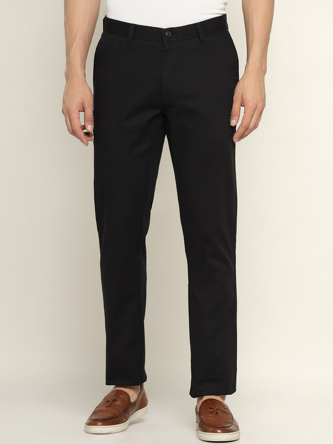 

Blackberrys Men Slim Fit Low-Rise Chinos Trousers, Black