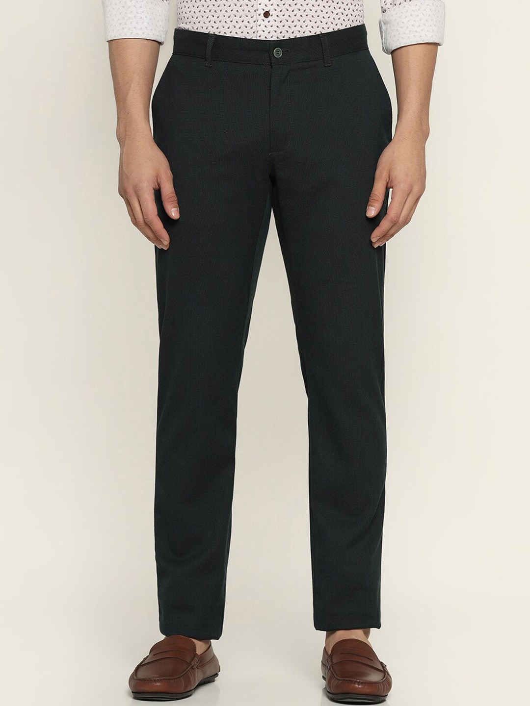

Blackberrys Men Slim Fit Chinos Trouser, Green