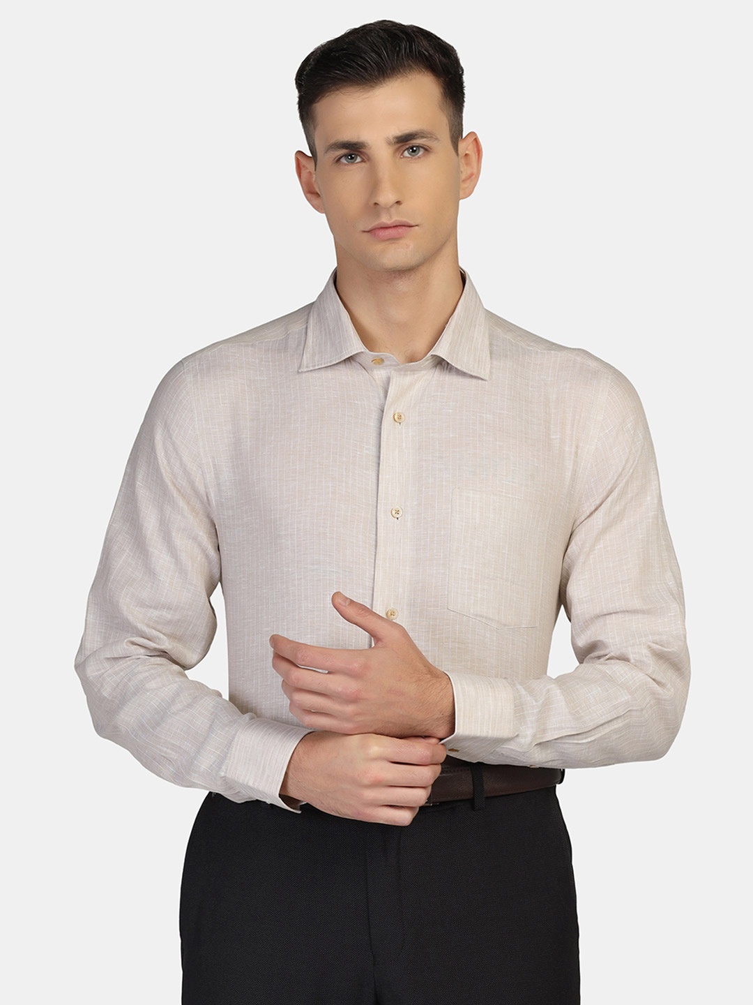 

Blackberrys Men Slim Fit Pure Cotton Formal Shirt, Beige