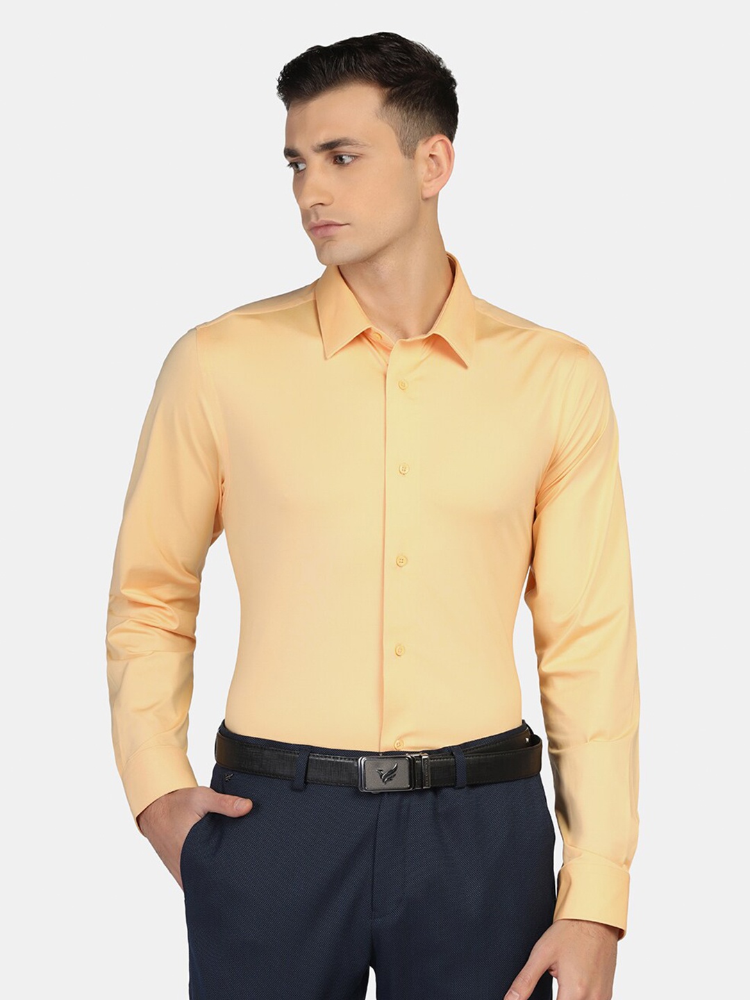 

Blackberrys Men Slim Fit Formal Shirt, Yellow