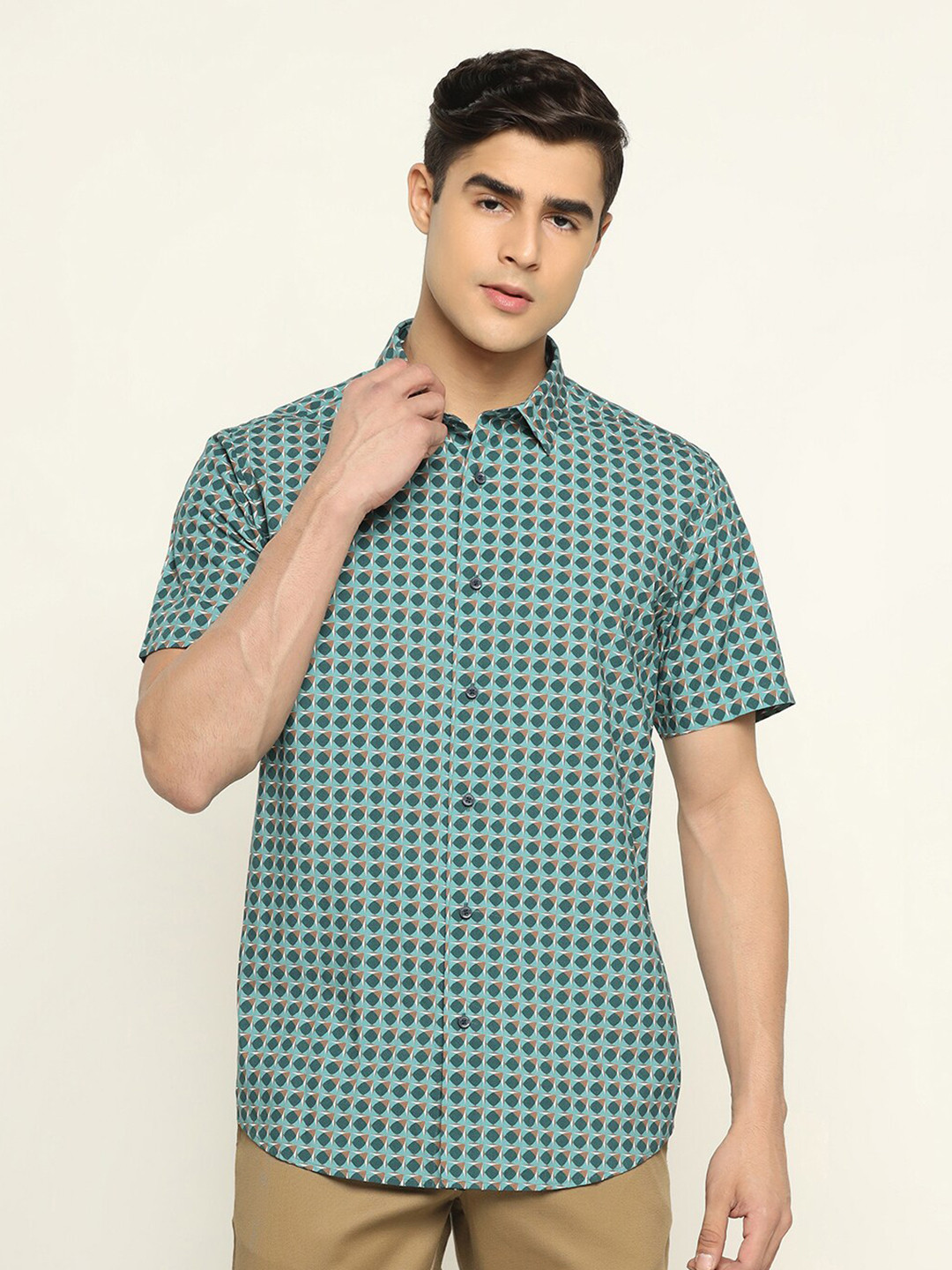 

Blackberrys Men Printed Cotton Slim Fit Casual Shirt, Green