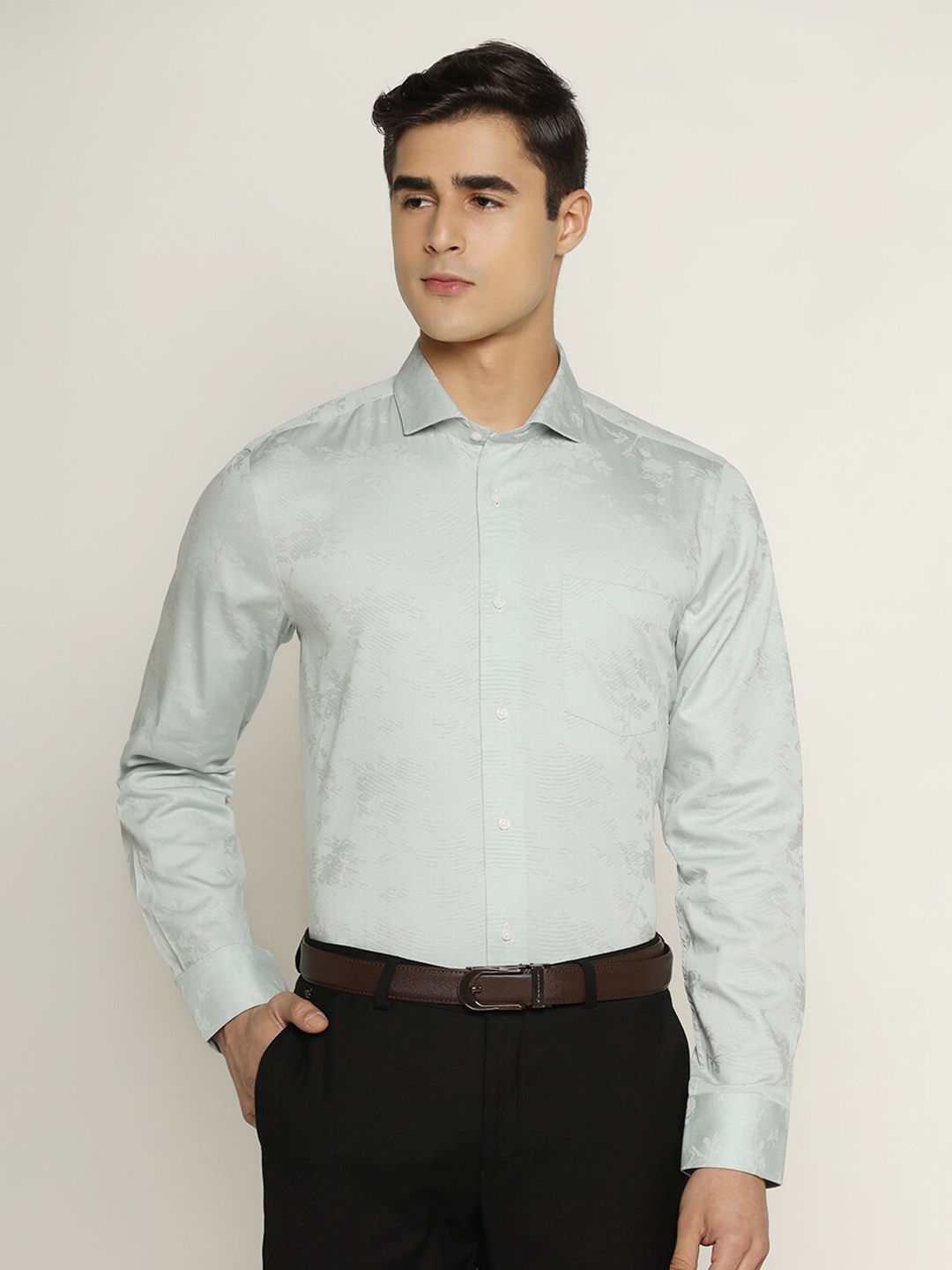 

Blackberrys Men Slim Fit Floral Printed Pure Cotton Formal Shirt, Green
