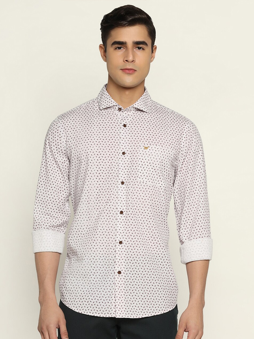 

Blackberrys Men Red Slim Fit Printed Pure Cotton Casual Shirt
