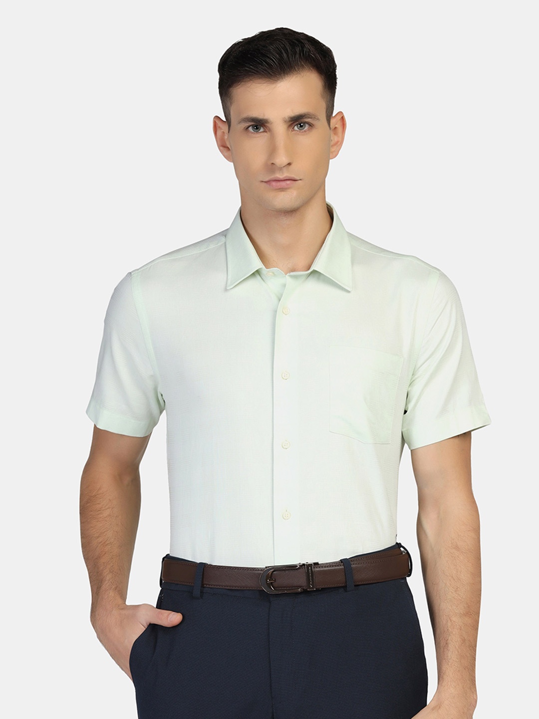 

Blackberrys Men Slim Fit Pure Cotton Formal Shirt, Green