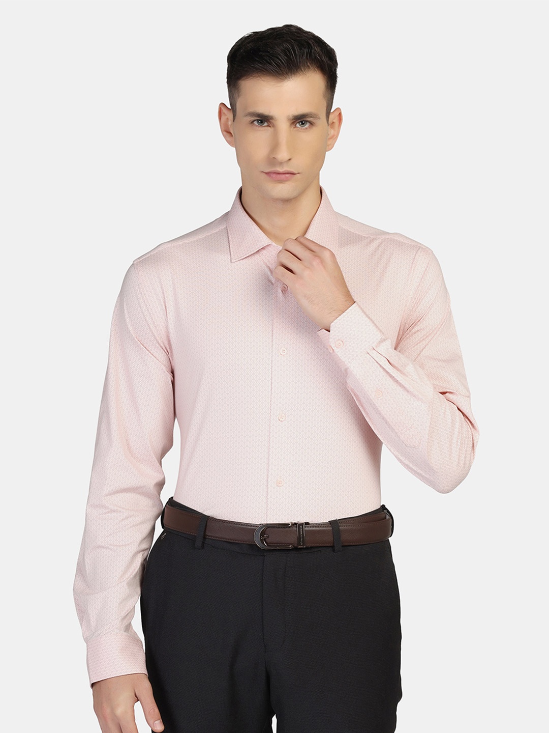 

Blackberrys Men Slim Fit Formal Shirt, Pink