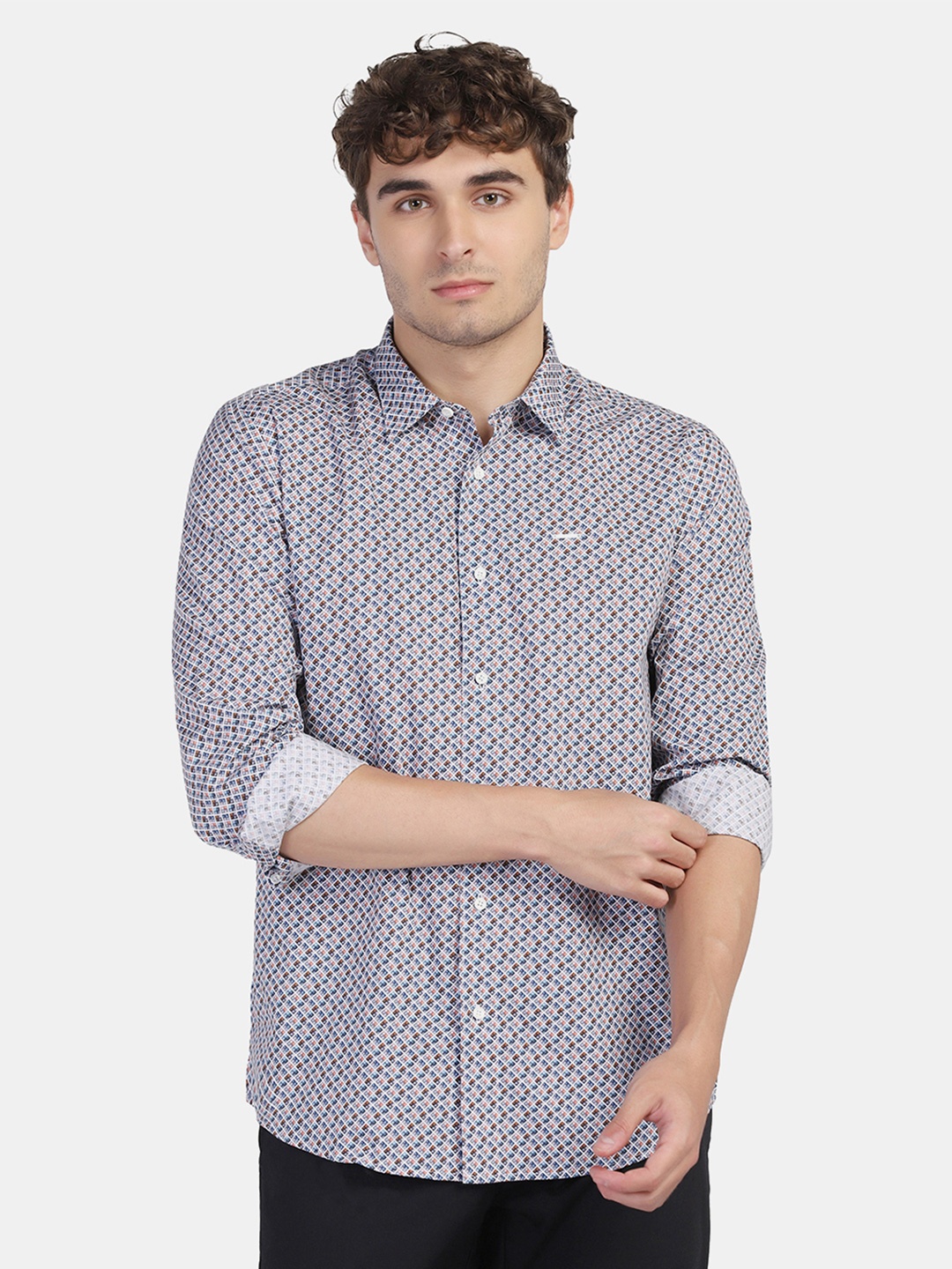 Blackberrys Men Slim Fit Printed Pure Cotton Casual Shirt, White