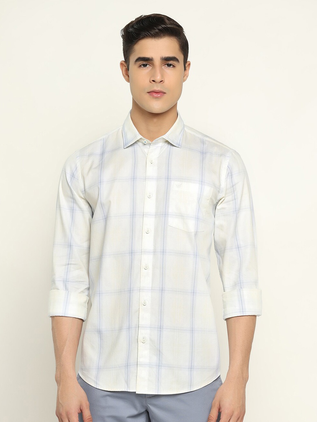 

Blackberrys Men Slim Fit Windowpane Checked Casual Shirt, Off white