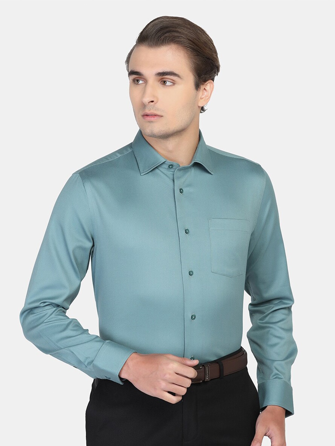 

Blackberrys Men India Slim Fit Temp Tech Formal Shirt, Teal