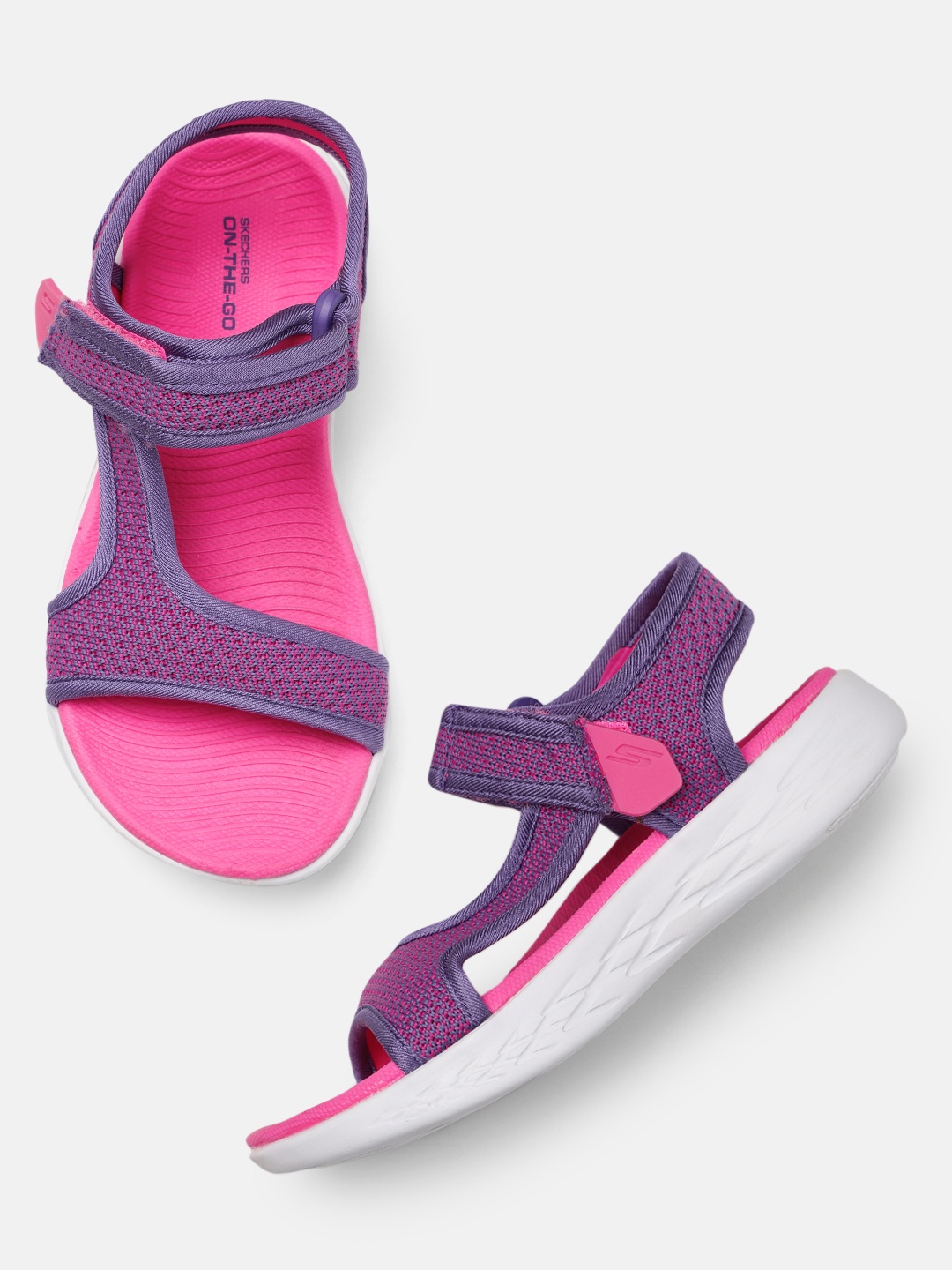 

Skechers Girls ON-THE-GO 600 CRUSH BRIGHTS Sports Sandals, Pink