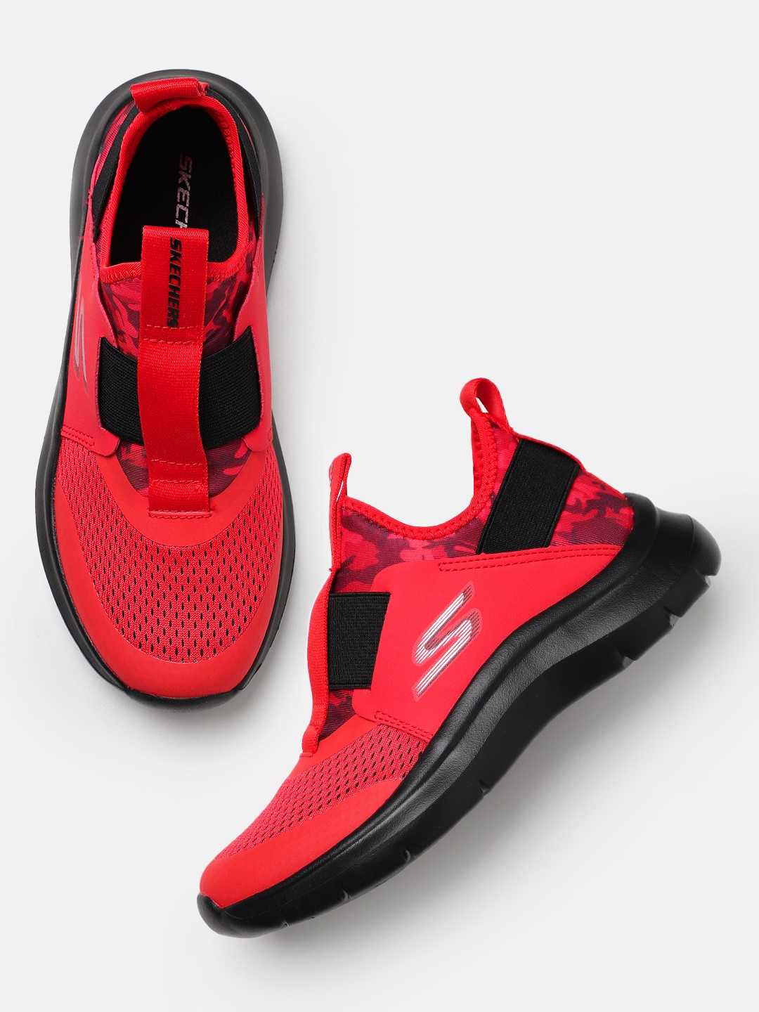 

Skechers Boys SKECH FAST Woven Design Slip-On Sneakers, Red