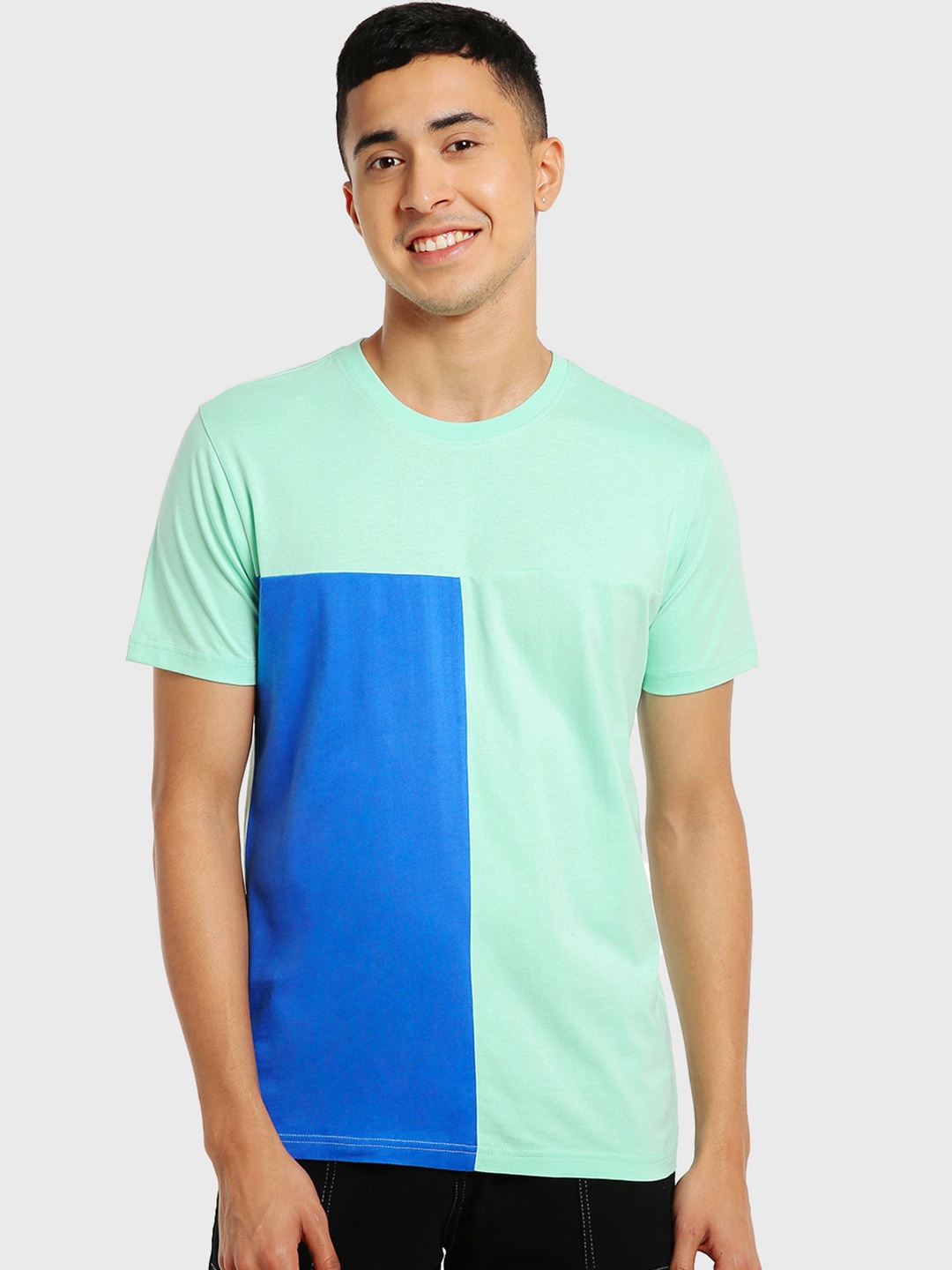 

Bewakoof Men Colourblocked T-shirt, Blue