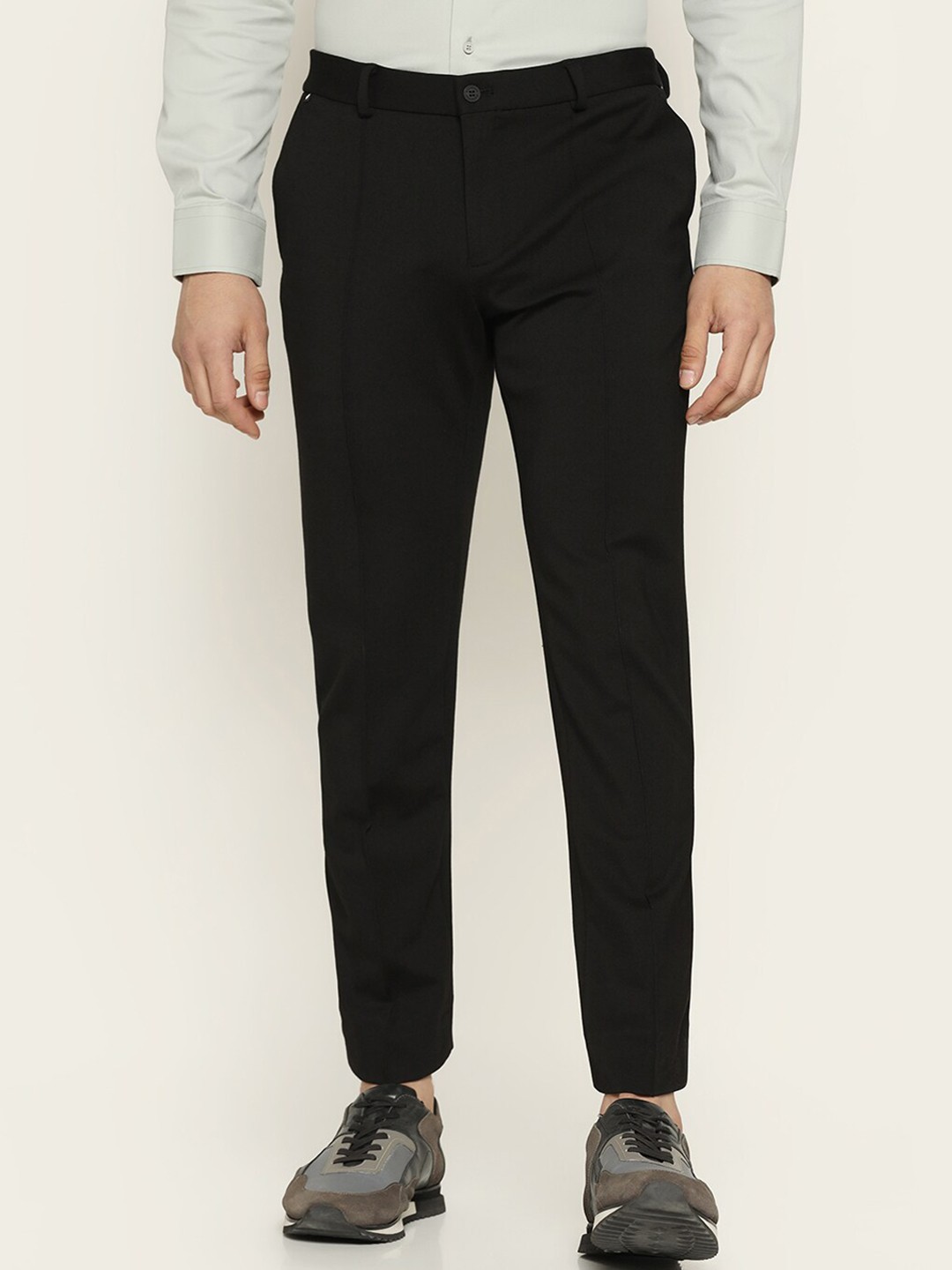 

Blackberrys TechPro Men Black Solid Formal Trouser