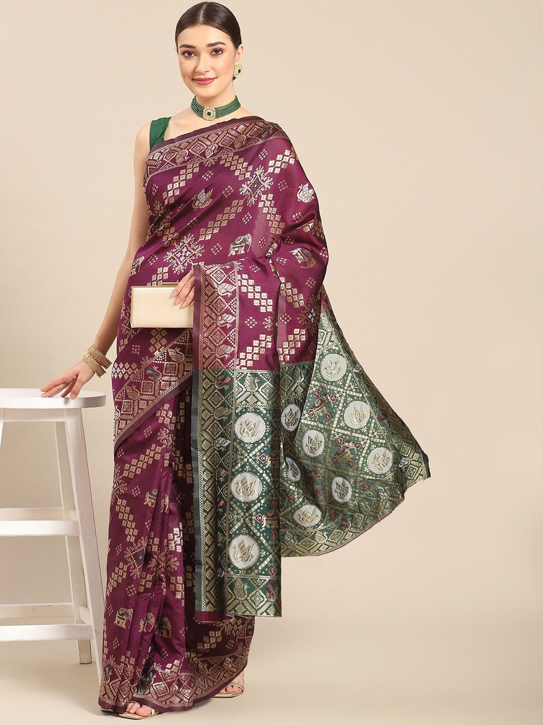 

Mitera Woven Design Zari Silk Blend Kanjeevaram Saree, Purple