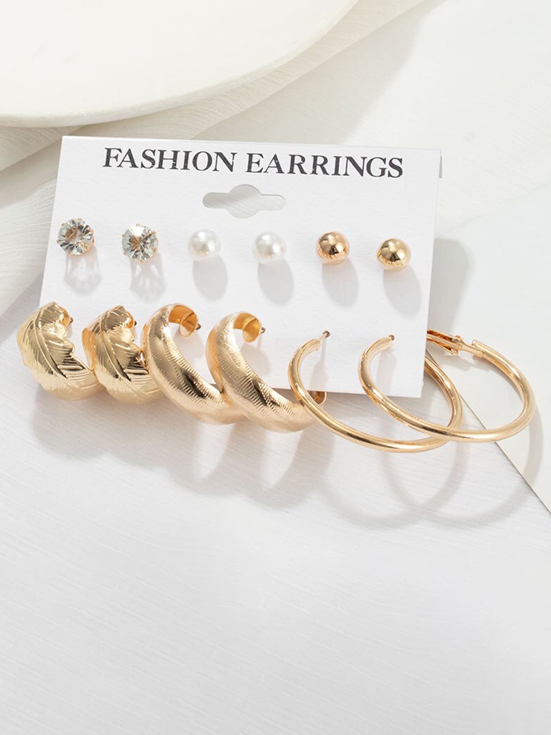 

Jewels Galaxy Set Of 6 Gold-Plated Layered Jewellery Set