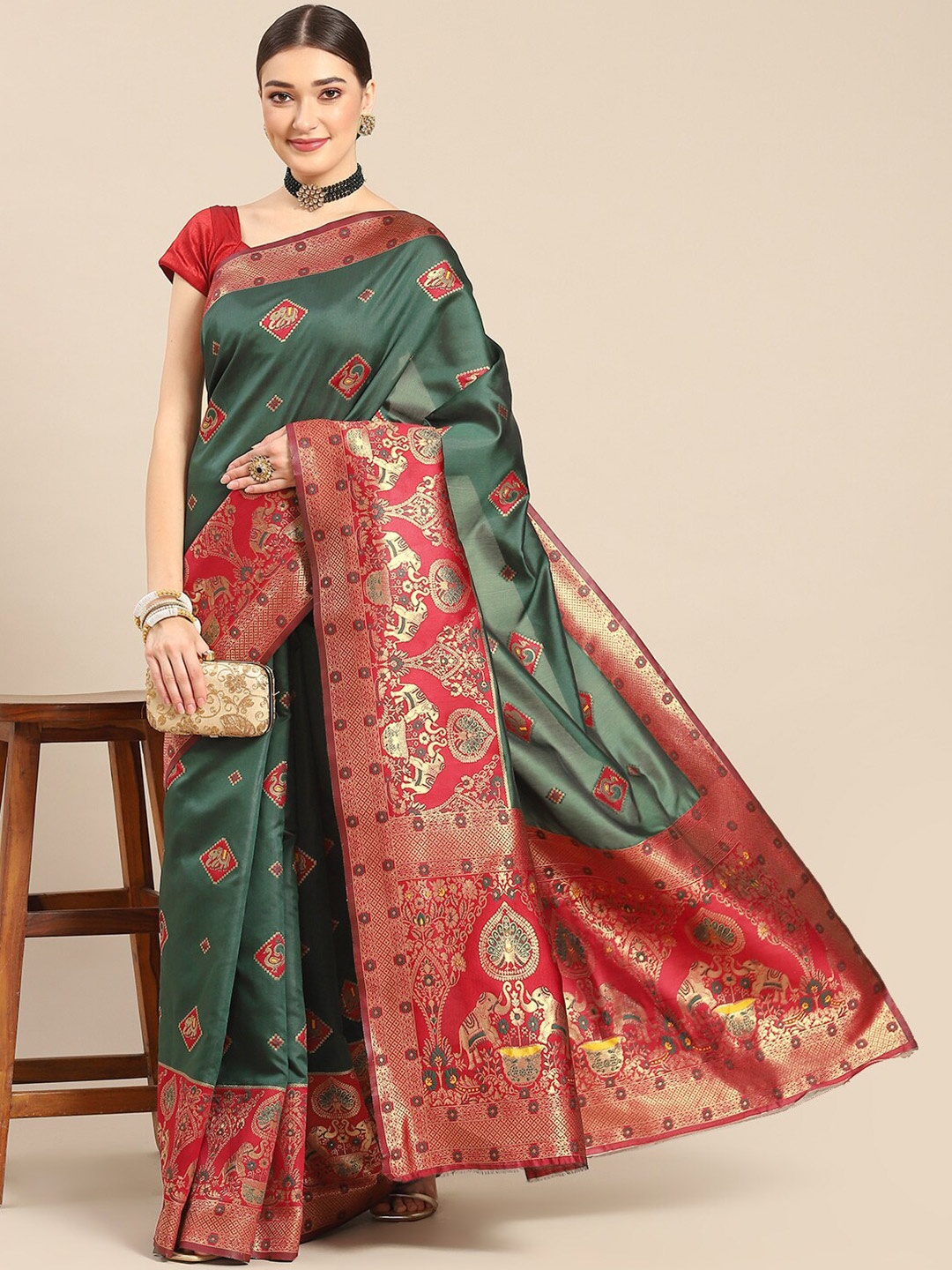 

Mitera Woven Design Zari Silk Blend Kanjeevaram Saree, Green