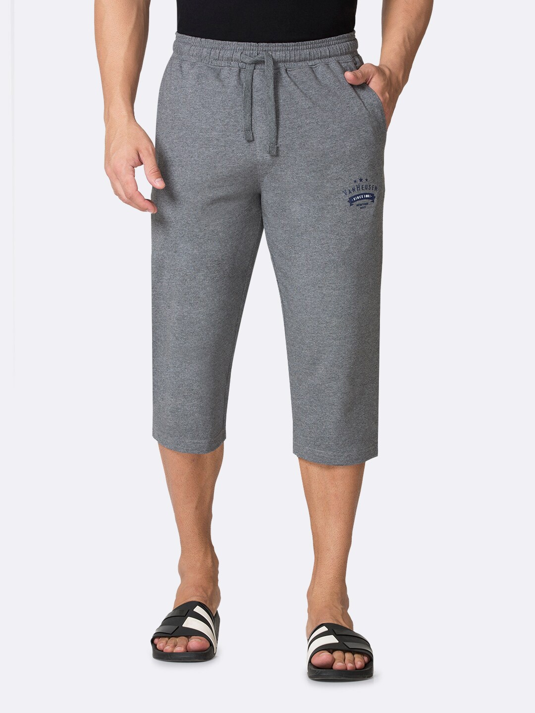

Van Heusen Men Drawstring Waist Functional Pockets Capri Shorts, Grey