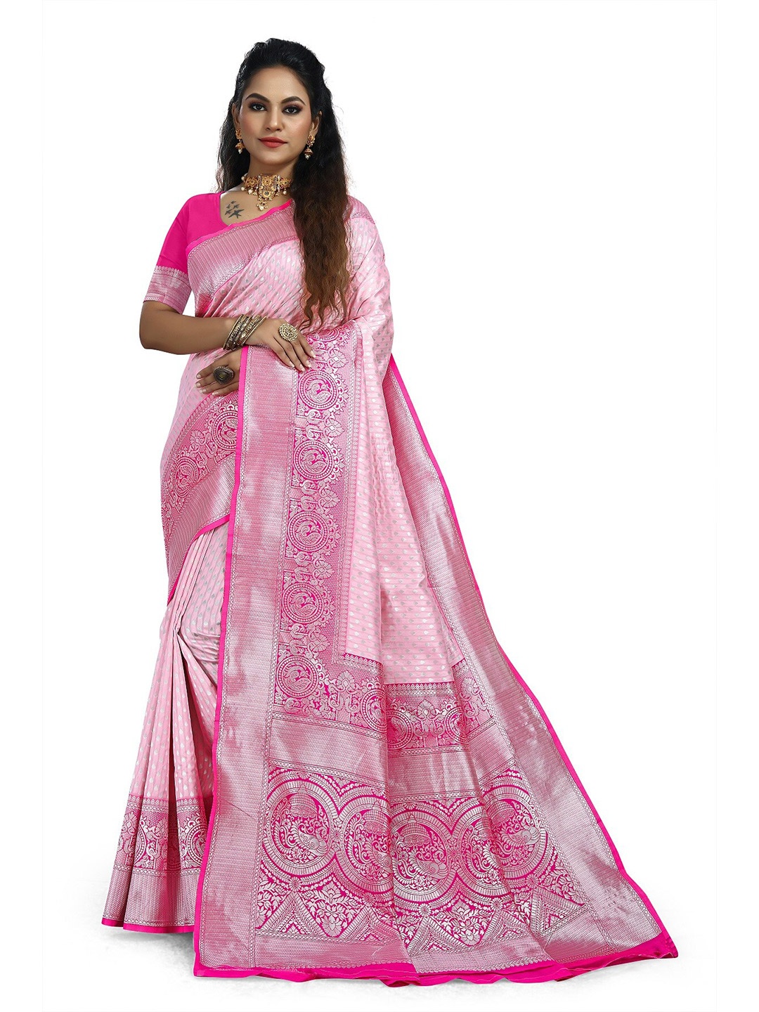 

Rivana Woven Design Zari Fusion Kanjeevaram Saree, Pink